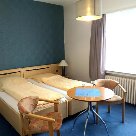 Der Quellenhof 3*