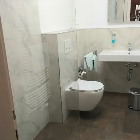 Der Quellenhof Hotell 3*