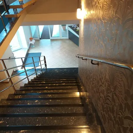 Hotel Der Quellenhof 3*